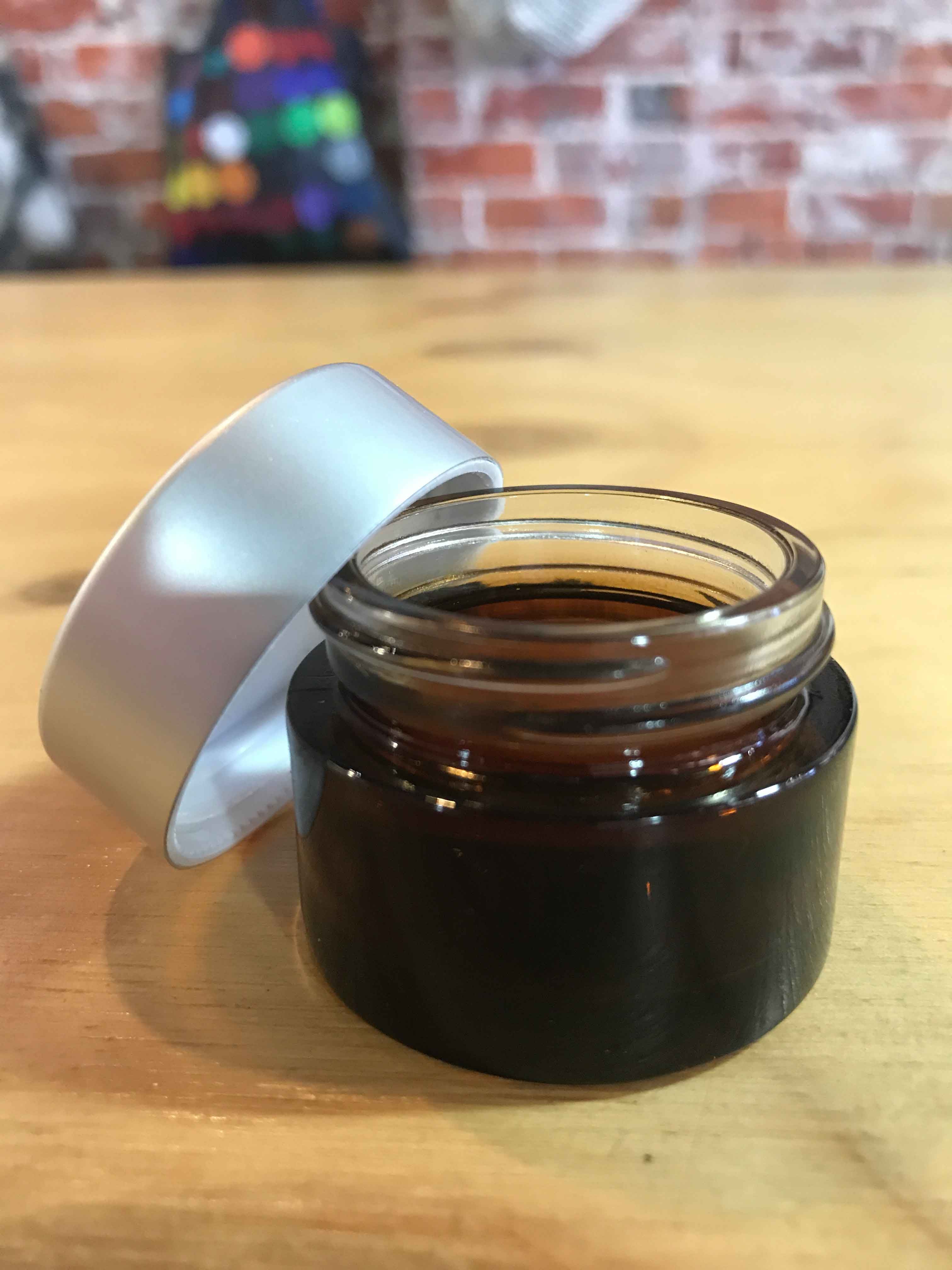 Amber Glass Jar with Silver Plastic Lid - 15mL